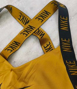 Nike pro Indy logo bra  original