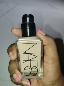 Expensive Foundation Beautiful Shade