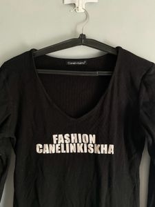 Black V neck long Sleeve Top