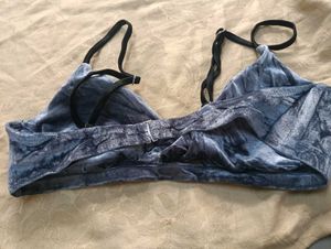 Velvet Bralette - Soft &amp; Stylish