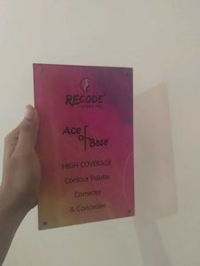 Recode Ace of Base Contour Palette