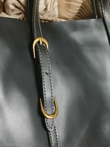 Black Vegan Leather Large Tote Bag with inner Pouc