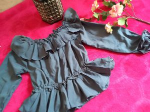 Ruffled Long Sleeve Top