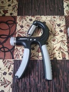 Hand Grip Strengthener