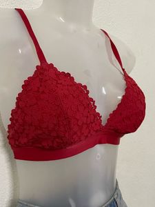 H&amp;m Red Lace Bra