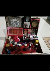 Makeup Kit With Venity Box