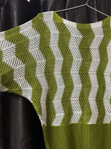 Green &amp; White Knit Top