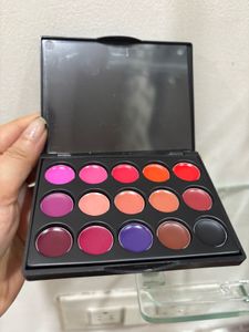 Lip Shade Palette