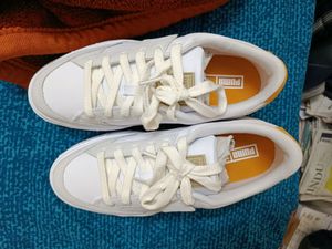 Original Puma Mayze Stack Luxe Sneaker(Negotiable)