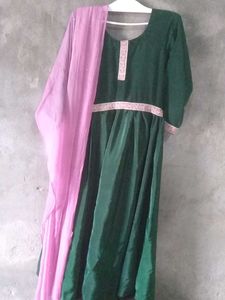 I Selling A Line Frock For Women And Girl