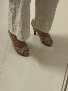 Aldo beige heels