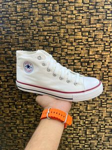 Converse For Him/Her