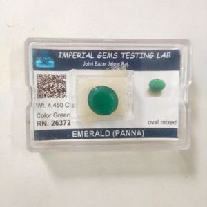 4.450 CTS Natural Zambian Panna Emrald GemStone