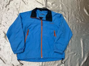 wind breaker