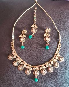 Gold Jewelry Set