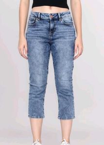 Blue Denim Capri Jeans