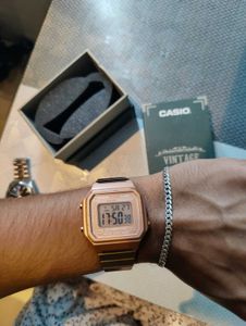 Unisex Vintage Casio B650WC rose gold watch