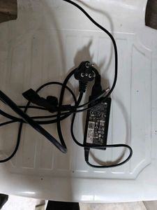 Dell 65W Laptop Charger