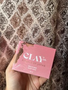 Viral Sleep Mask 💕