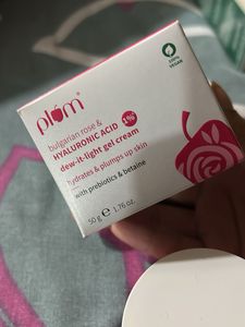 Plum Dew-It-Right Cream