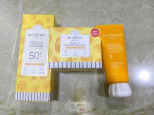Dot & Key Skincare Set
