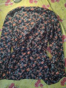 Floral Print Tie-Waist Top