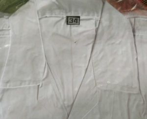 White Short Sleeve Lab Coat