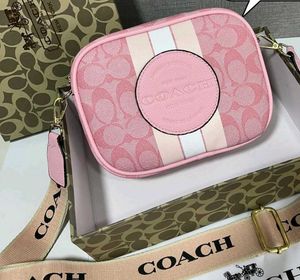 🆕️🔥 COACH DEMPSEY CAMERA BAG
