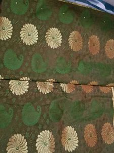 Green Floral Pattern Saree