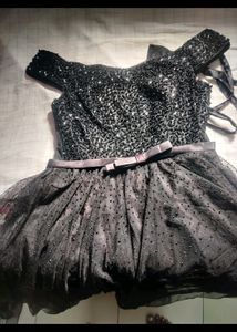 Extremely Stunning Gown For Reception And Party W