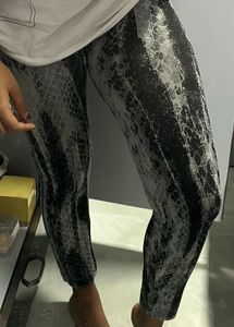 MH3 Black and White Jeggings