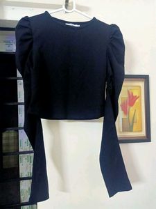 ZASTRAA Black Chic Puff Sleeve Top