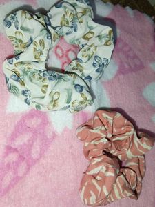 Floral Scrunchie Set