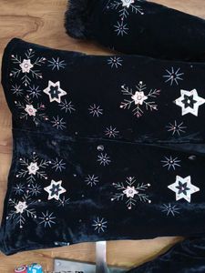 embroidered..fur detailed jacket