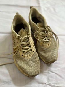 Nike Zoom Strike - UK 5