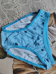 Set Of 4 Briefs 🩲 Women