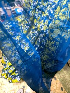 Floral Jamdani Dhakai Saree