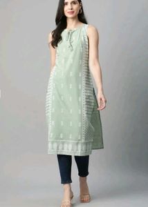 Stylish Sleeveless Green Kurta