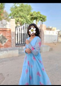Beautiful Anakarli Suit