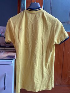 UNITED COLORS OF BENETTON tshirt