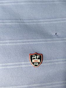 Men&#39;s light blue striped tee