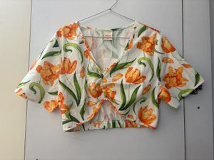 Urbanic Crop Top
