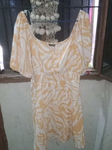 Chic Patterned Mini Dress