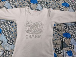 Off White Smart Top For 4-5; Years Girl