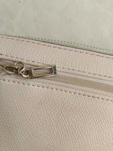 Guess Authentic