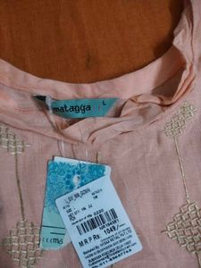 M Size Gown
