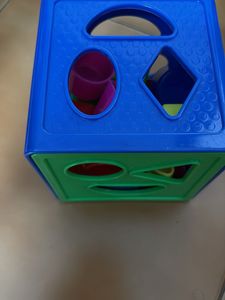 Shape Sorting Cube