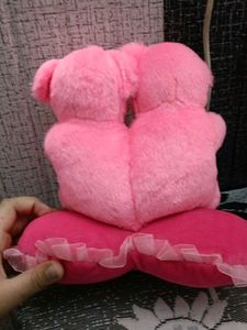 2 Teddy Sitting On Heart Saying I Love You