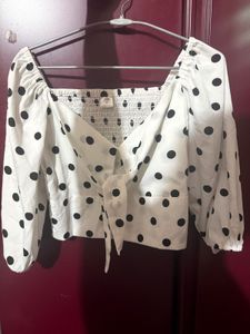 polka dots top