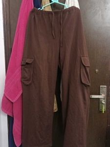 Brown Cargo Sweatpants